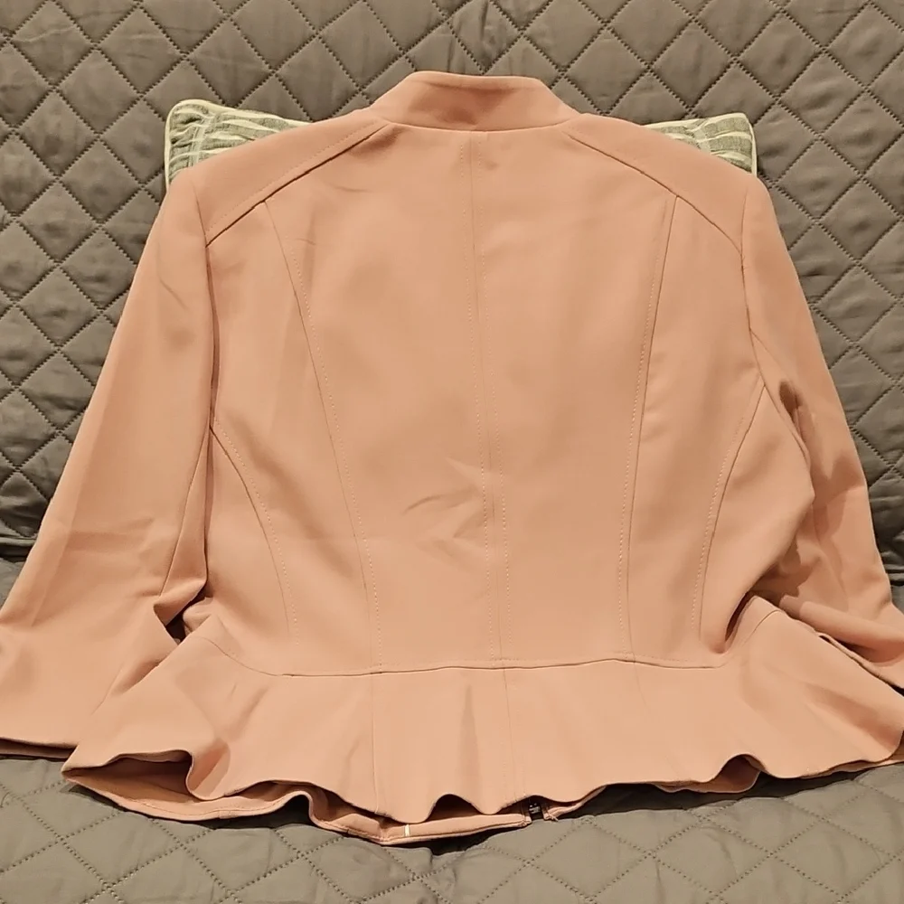 White House Black Market Pink Blazer with Notched Lapel and Peplum Fit - Picture 16 of 16
